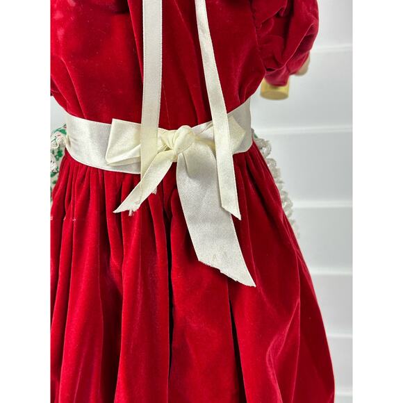 Rennor Lighted and Animated Mrs. Claus-22 Inches Tall-Very Good Condition! - Picture 11 of 16